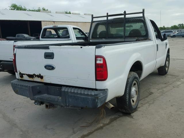 1FTNF20518EE12650 - 2008 FORD F250 SUPER WHITE photo 4