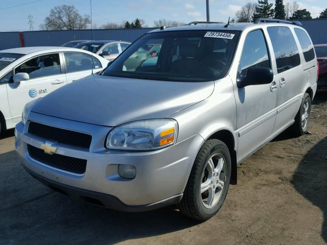1GNDV23LX5D302486 - 2005 CHEVROLET UPLANDER L 银色 照片 2