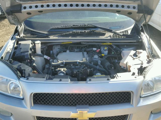 1GNDV23LX5D302486 - 2005 CHEVROLET UPLANDER L 银色 照片 7