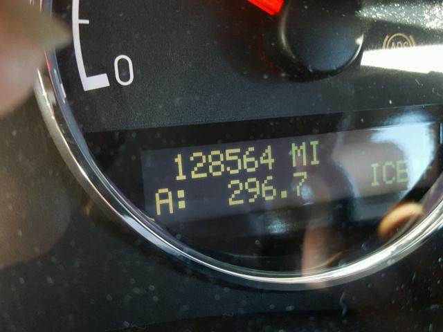 1GNDV23LX5D302486 - 2005 CHEVROLET UPLANDER L 银色 照片 8