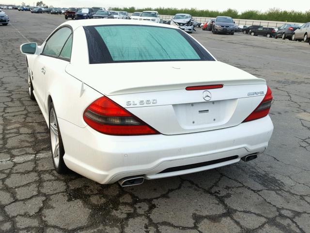 WDBSK71F49F149311 - 2009 MERCEDES-BENZ SL 550 WHITE photo 3