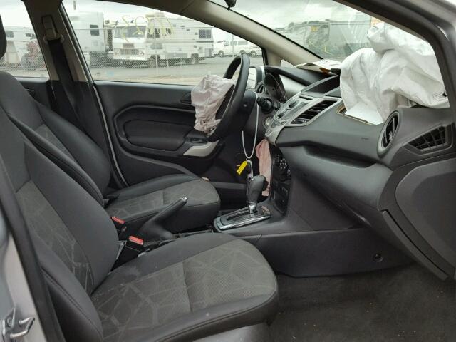 3FADP4BJ1DM168023 - 2013 FORD FIESTA SE SILVER photo 5