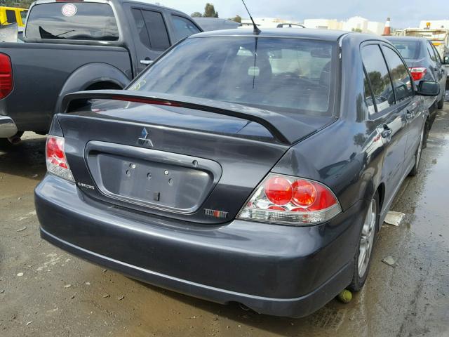 JA3AJ66F44U030955 - 2004 MITSUBISHI LANCER RAL GRAY photo 4