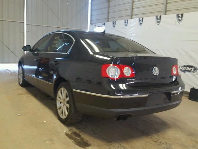 WVWJK7ANXAE068845 - 2010 VOLKSWAGEN PASSAT KOM BLACK photo 3