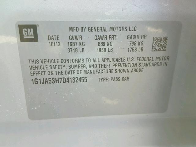 1G1JA5SH7D4132455 - 2013 CHEVROLET SONIC LS SILVER photo 10