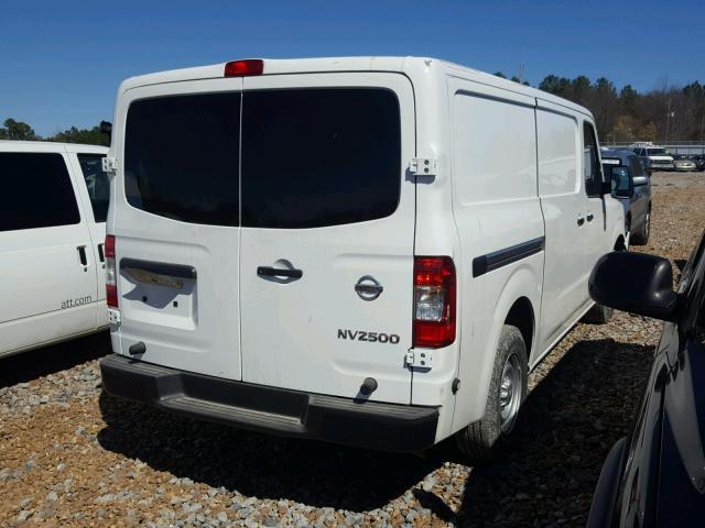 1N6BF0KYXHN805221 - 2017 NISSAN NV 1500 S WHITE photo 4