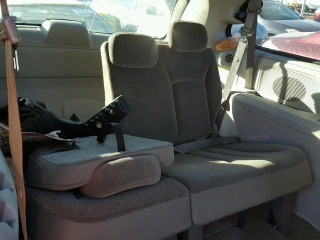 2A4GP54L66R795740 - 2006 CHRYSLER TOWN & COU BLUE photo 9