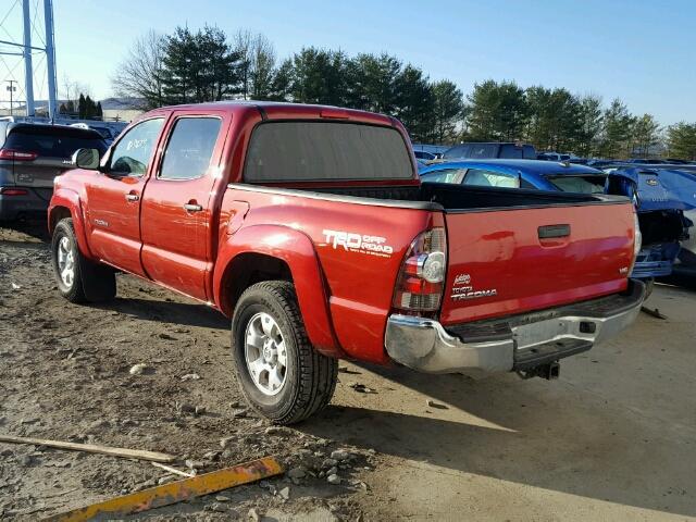 3TMLU4EN3EM134132 - 2014 TOYOTA TACOMA DOU RED photo 3