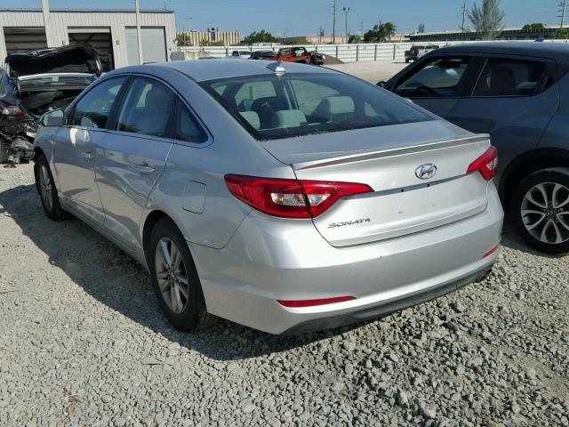 5NPE24AF1GH385298 - 2016 HYUNDAI SONATA SE SILVER photo 3