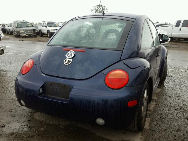 3VWDD21C7YM428969 - 2000 VOLKSWAGEN NEW BEETLE BLUE photo 4