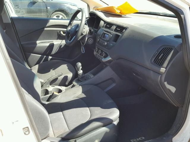 KNADM4A39D6229198 - 2013 KIA RIO LX Սպիտակ լուսանկար 5