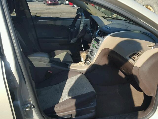 1G1ZB5E0XCF229965 - 2012 CHEVROLET MALIBU LS კრემისფერი ფოტო 5