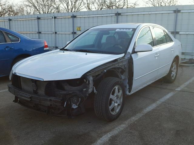 5NPEU46F37H167432 - 2007 HYUNDAI SONATA SE WHITE photo 2