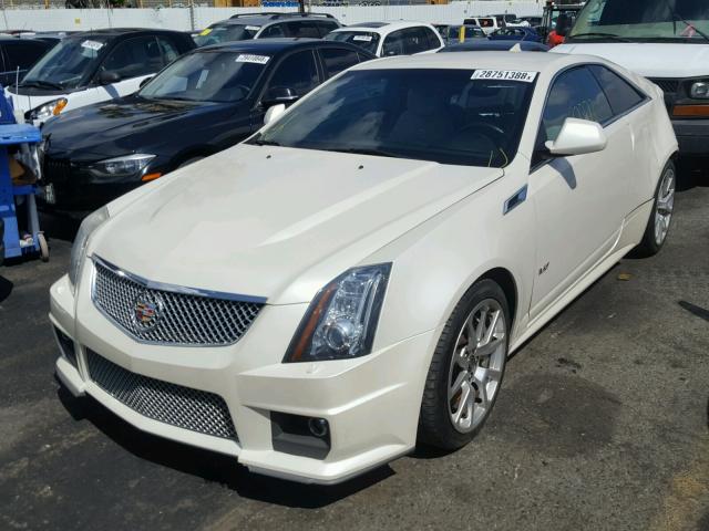 1G6DV1EP7C0112610 - 2012 CADILLAC CTS-V WHITE photo 2