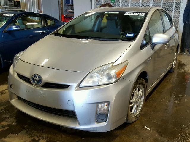 JTDKN3DU7B1370643 - 2011 TOYOTA PRIUS GRAY photo 2