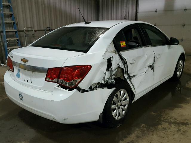 1G1PC5SH8B7285491 - 2011 CHEVROLET CRUZE LS WHITE photo 4