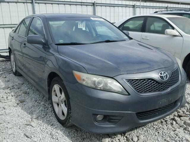 4T1BF3EK2BU137967 - 2011 TOYOTA CAMRY BASE GRAY photo 1