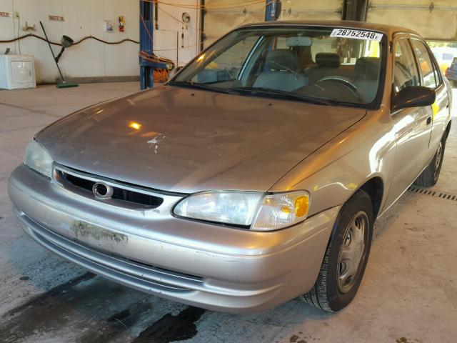 1NXBR12E5WZ126638 - 1998 TOYOTA COROLLA VE GOLD photo 2