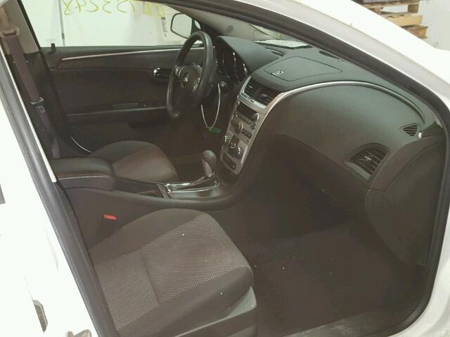 1G1ZC5E09AF243222 - 2010 CHEVROLET MALIBU 1LT 白色 照片 5
