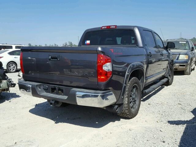 5TFEW5F14HX220603 - 2017 TOYOTA TUNDRA CRE GRAY photo 4