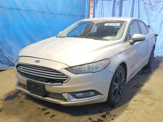 3FA6P0LU7JR170237 - 2018 FORD FUSION SE BEIGE photo 2