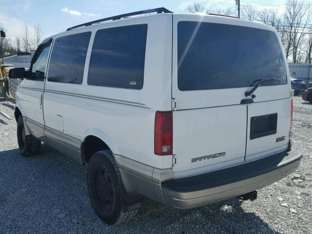 1GKEL19X33B505532 - 2003 GMC SAFARI XT WHITE photo 4