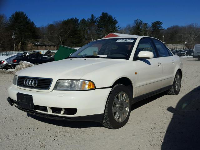 WAUBB28DXWA261111 - 1998 AUDI A4 1.8T WHITE photo 2