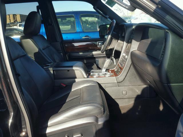 5LMJJ2HT7FEJ02430 - 2015 LINCOLN NAVIGATOR BLACK photo 5