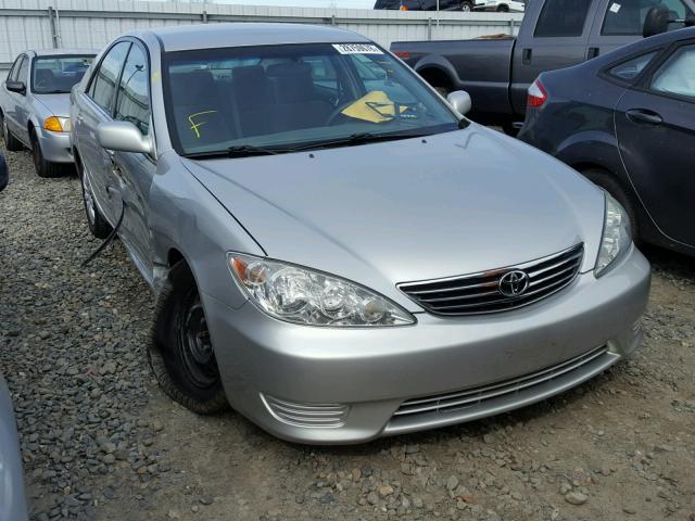 4T1BE32K65U102165 - 2005 TOYOTA CAMRY LE SILVER photo 1