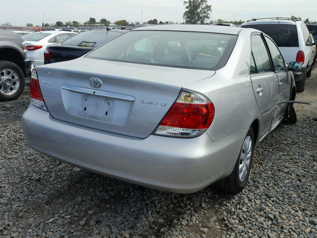 4T1BE32K65U102165 - 2005 TOYOTA CAMRY LE SILVER photo 4