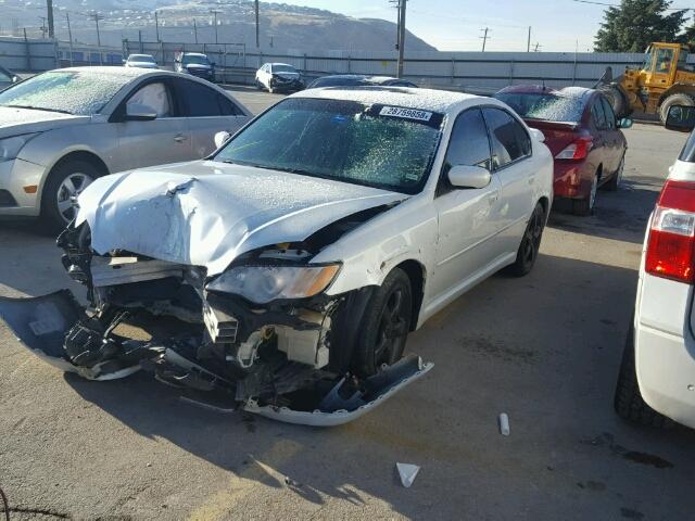 4S3BL626387207781 - 2008 SUBARU LEGACY 2.5 WHITE photo 2