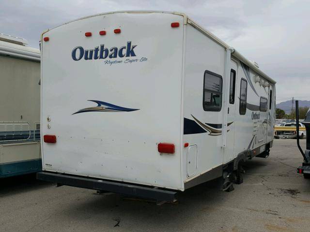 4YDT26027CB453338 - 2012 KEYSTONE OUTBACK WHITE photo 4