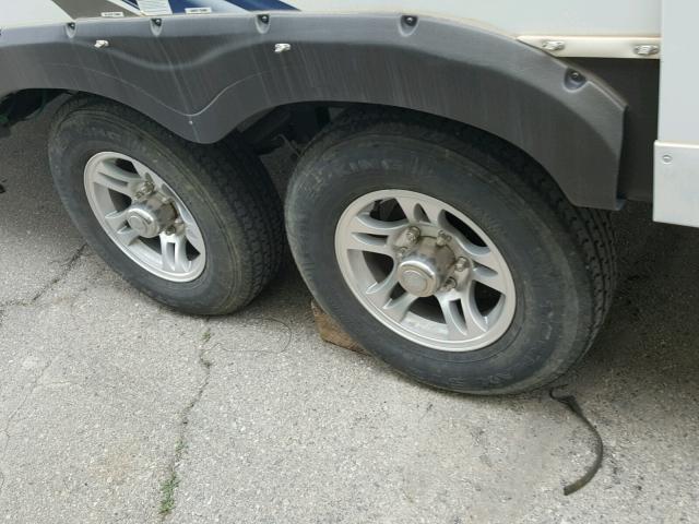 4YDT26027CB453338 - 2012 KEYSTONE OUTBACK WHITE photo 8