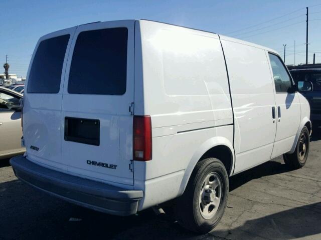 1GCDM19X44B131082 - 2004 CHEVROLET ASTRO WHITE photo 4