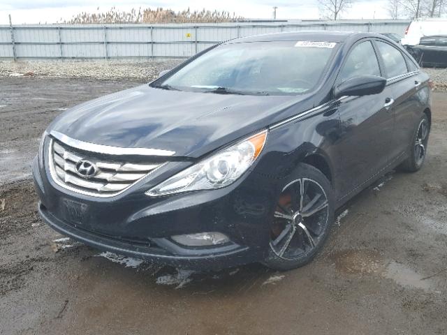 5NPEC4AC9BH118261 - 2011 HYUNDAI SONATA SE BLACK photo 2