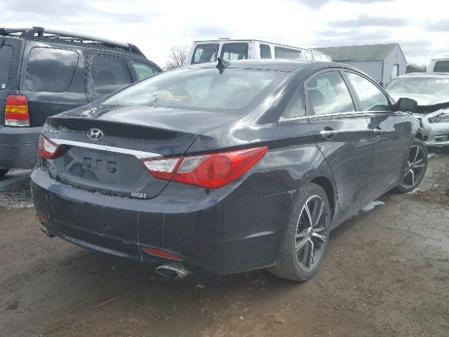 5NPEC4AC9BH118261 - 2011 HYUNDAI SONATA SE BLACK photo 4