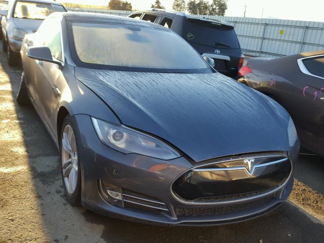 5YJSA1CN6DFP13706 - 2013 TESLA MODEL S Մոխրագույն լուսանկար 1