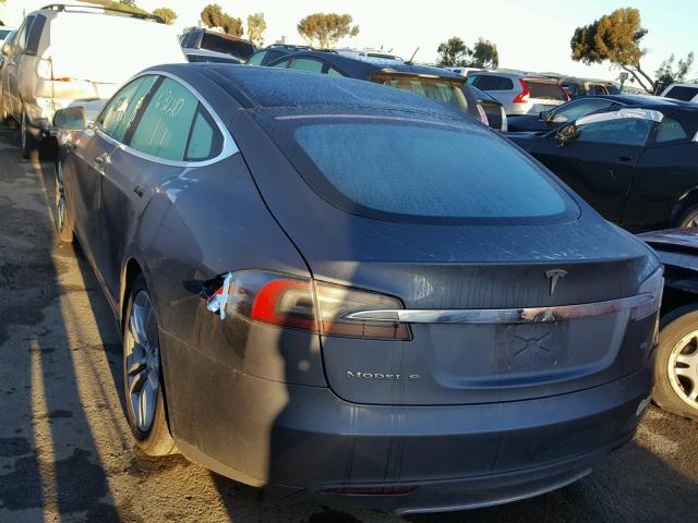 5YJSA1CN6DFP13706 - 2013 TESLA MODEL S Մոխրագույն լուսանկար 3