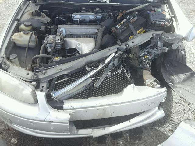 4T1BG22K11U041645 - 2001 TOYOTA CAMRY CE SILVER photo 7