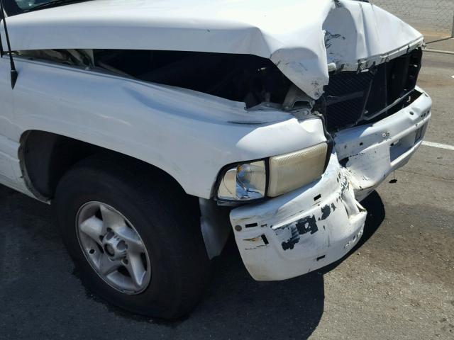 3B7HC13ZXWG153760 - 1998 DODGE RAM 1500 WHITE photo 9