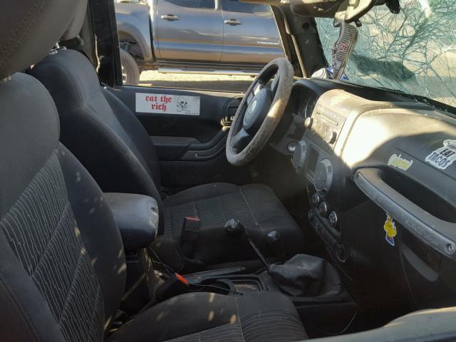 1C4AJWAG5CL283420 - 2012 JEEP WRANGLER S BLACK photo 5