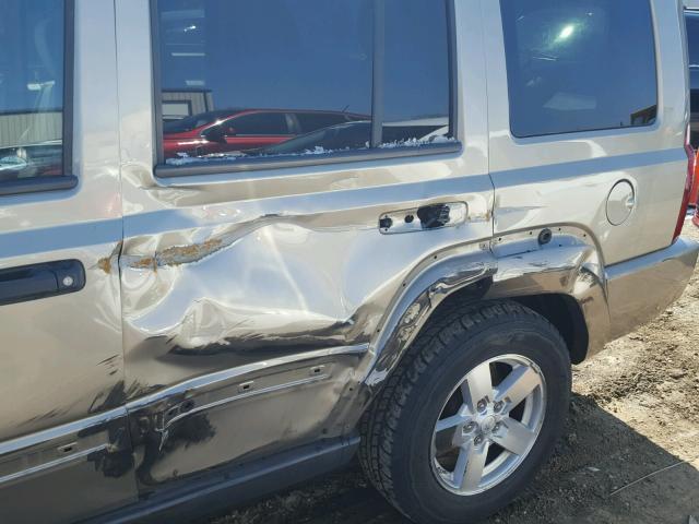 1J8HH48K96C199459 - 2006 JEEP COMMANDER თაფლისფერი ფოტო 9