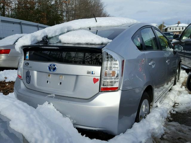 JTDKN3DU5B0266738 - 2011 TOYOTA PRIUS SILVER photo 4