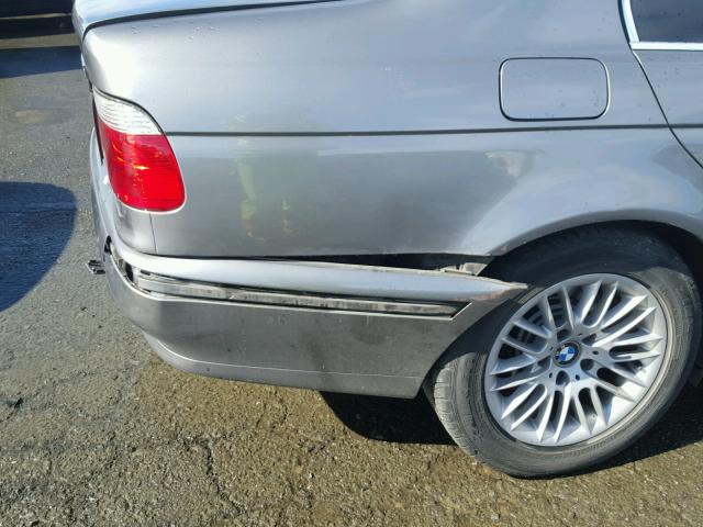 WBADT63443CK38170 - 2003 BMW 530 I AUTO GRAY photo 9