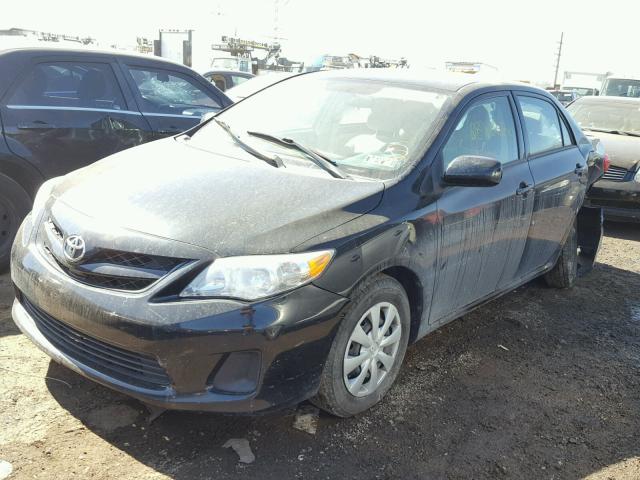 2T1BU4EE9BC637518 - 2011 TOYOTA COROLLA BA BLACK photo 2