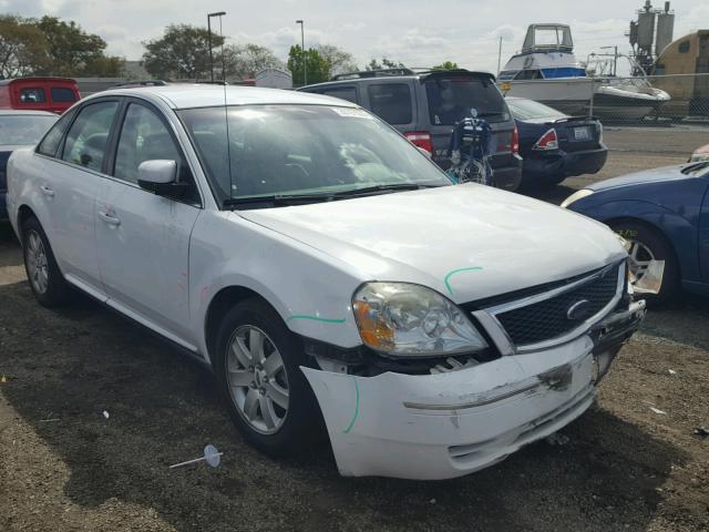 1FAFP23136G162099 - 2006 FORD FIVE HUNDR WHITE photo 1