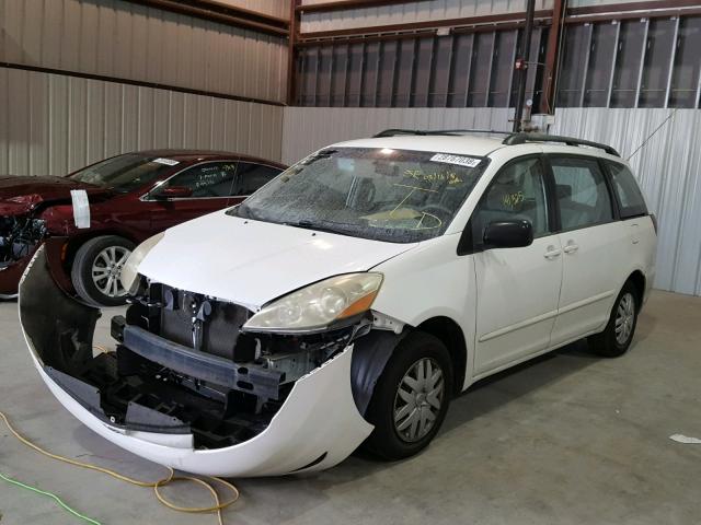 5TDZA23C16S557592 - 2006 TOYOTA SIENNA CE WHITE photo 2