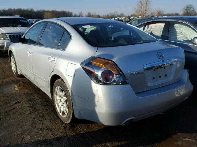 1N4AL2AP4AN464695 - 2010 NISSAN ALTIMA BAS SILVER photo 3