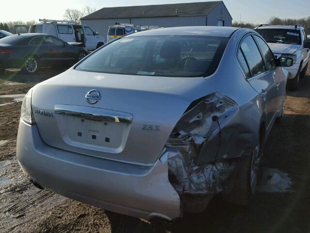 1N4AL2AP4AN464695 - 2010 NISSAN ALTIMA BAS SILVER photo 4