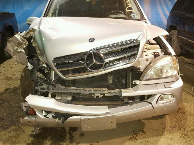 4JGAB75E14A507089 - 2004 MERCEDES-BENZ ML 500 SILVER photo 9